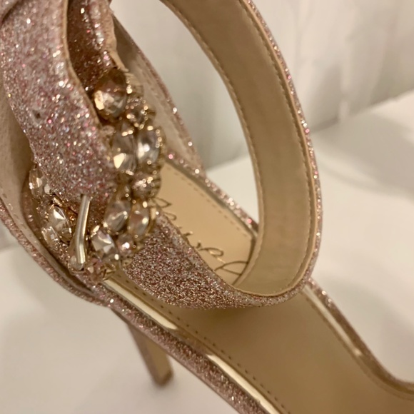 Jewel Badgley Mischka Lively Sandals - Picture 7 of 10